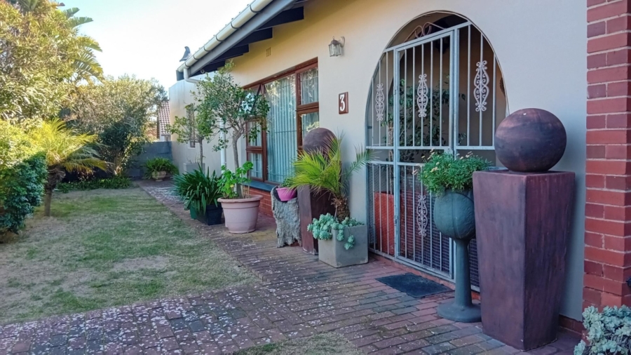 4 Bedroom Property for Sale in Parkersdorp Western Cape